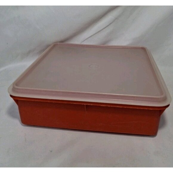 Vintage Tupperware Square Storage Container 514 & Lid 515, 9", Paprika Red - Picture 1 of 6